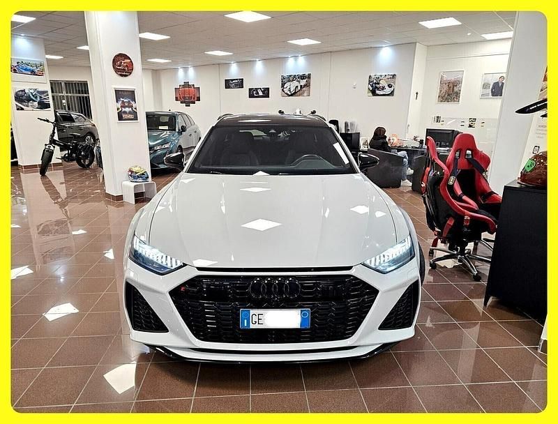 Usata Audi RS6 600 CV (441 kW) 2021 Bianco Station wagon