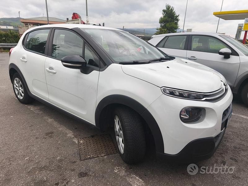 Usata Citroën C3 Feel 101 CV (74 kW) 2019 Bianco Utilitaria