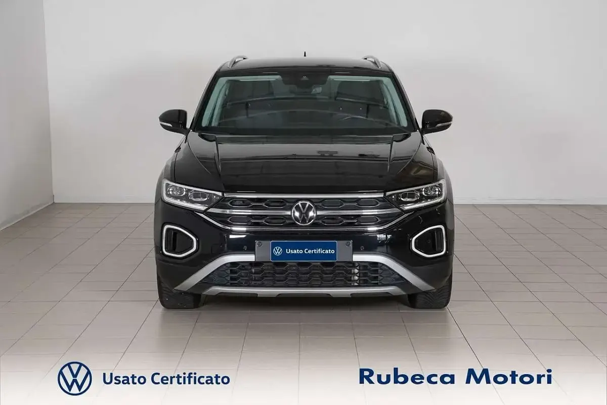 Usata VW T-Roc Style 110 CV (80 kW) 2023 Nero SUV