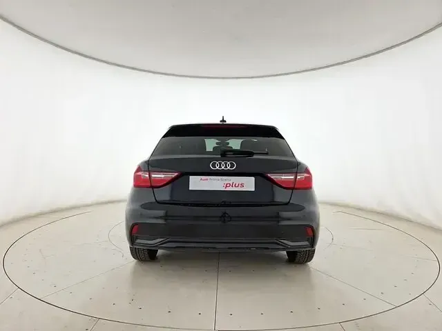 Usata Audi A1 Sportback Business 116 CV (85 kW) 2025 Nero mito metallizzato Utilitaria