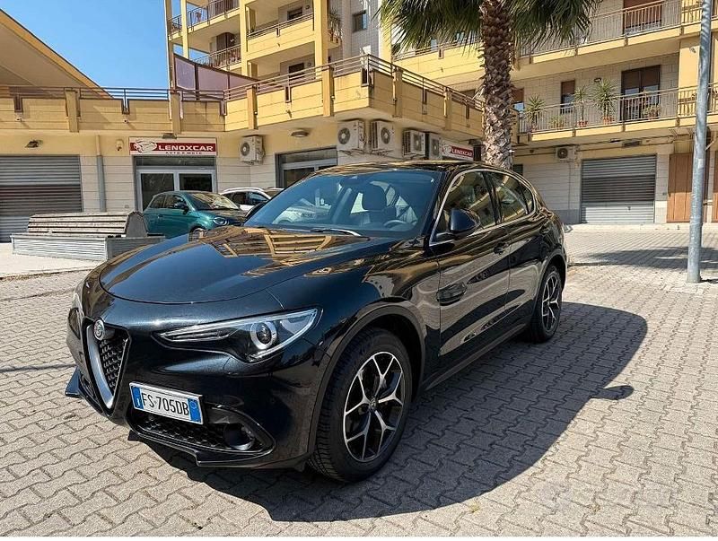 Usata Alfa Romeo Stelvio 210 CV (154 kW) 2018 SUV