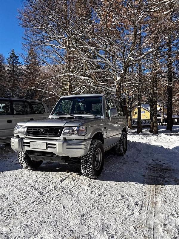 Usata Hyundai Galloper 1998 Grigio SUV