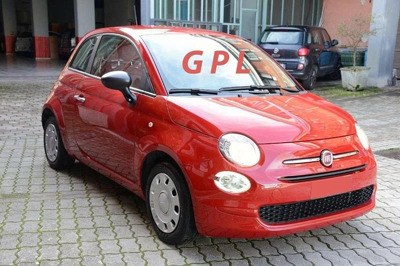 Usata Fiat 500 Pop 69 CV (50 kW) 2019 Rosso Utilitaria