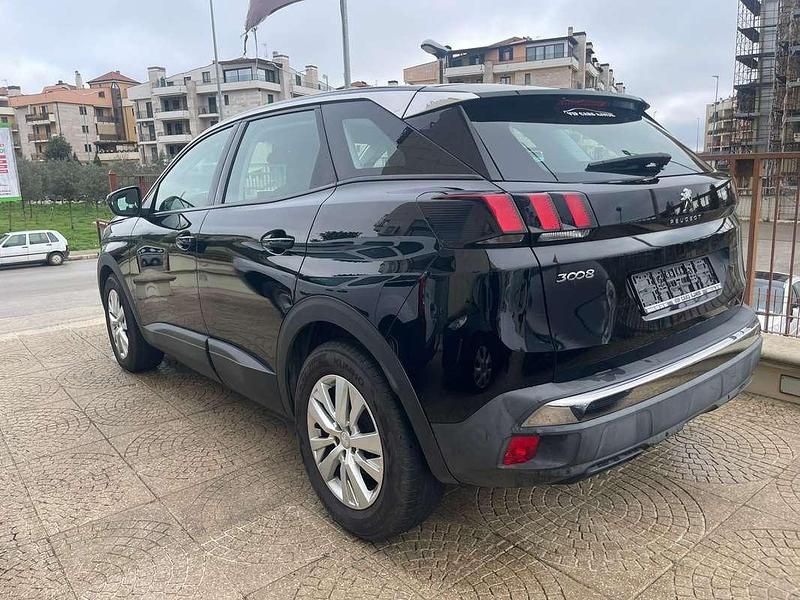 Usata Peugeot 3008 Allure 131 CV (96 kW) 2018 Nero SUV