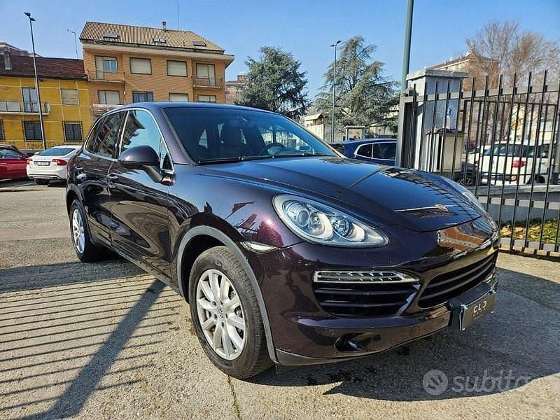 Usata Porsche Cayenne 245 CV (180 kW) 2012 Viola SUV