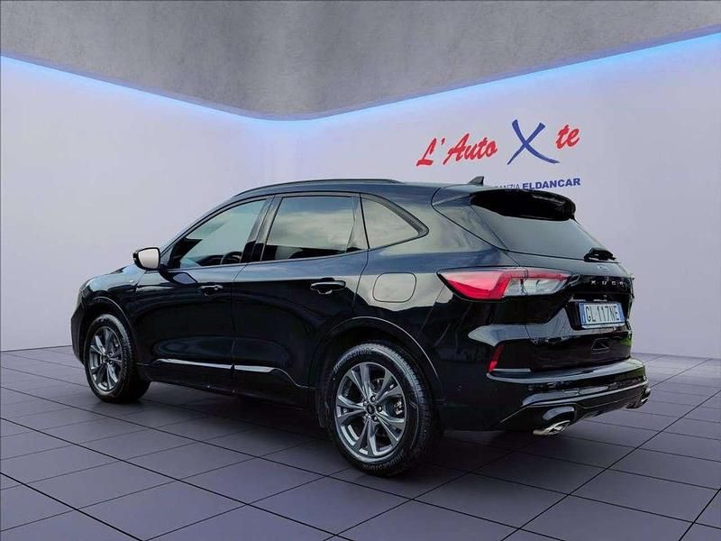 Usata Ford Kuga ST-Line X 120 CV (88 kW) 2022 Nero metallizzato SUV