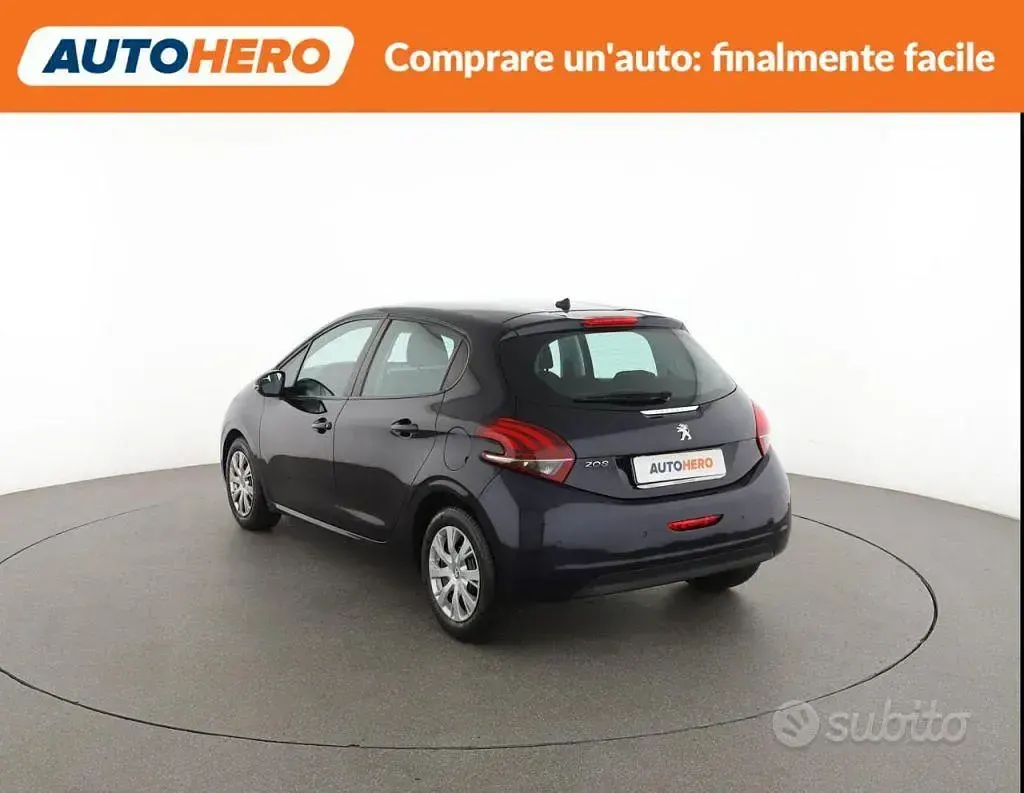 Usata Peugeot 208 Active 83 CV (61 kW) 2019 Bluazzurro Utilitaria