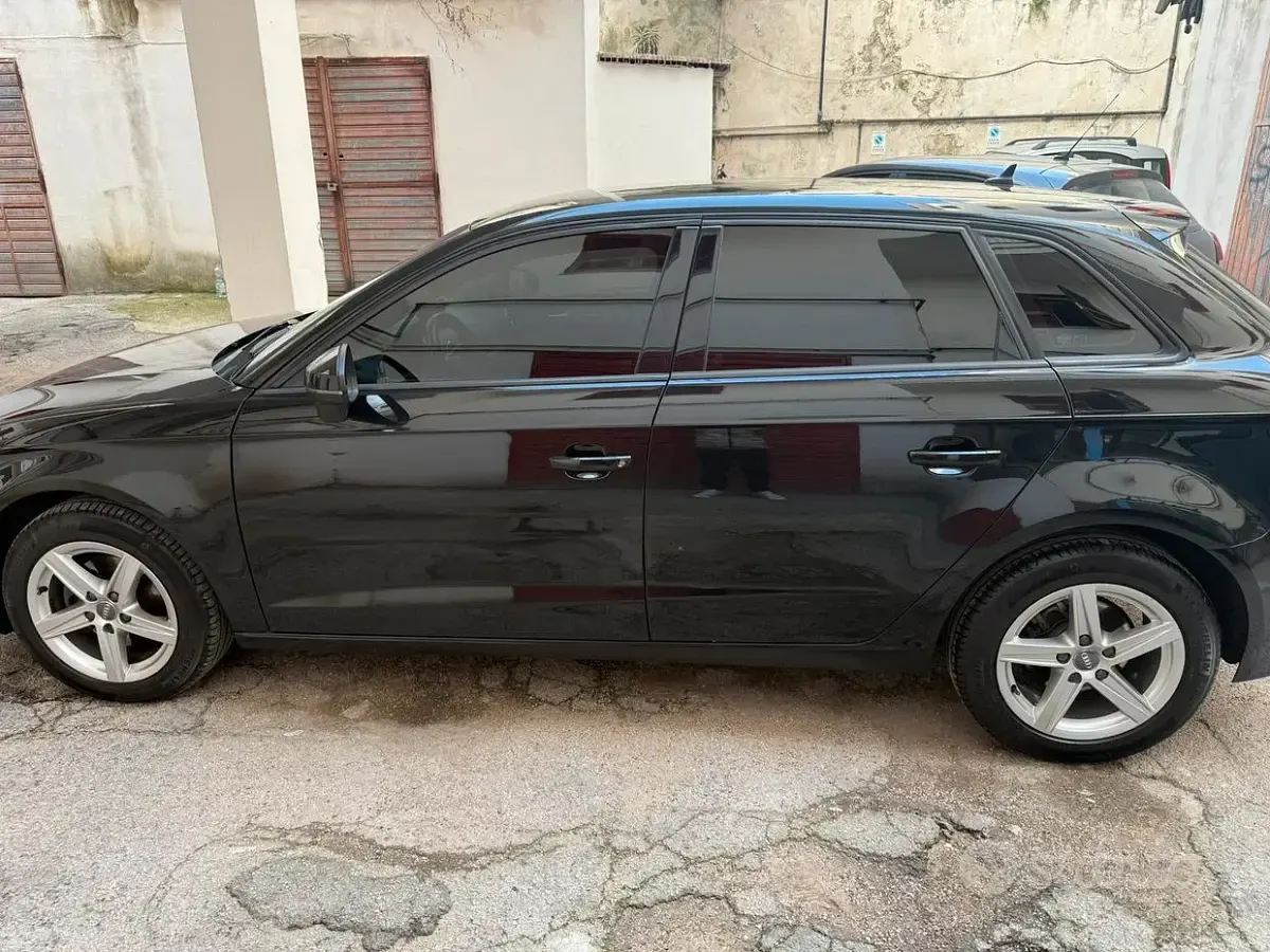 Usata Audi A3 110 CV (80 kW) 2017 Nero Station wagon