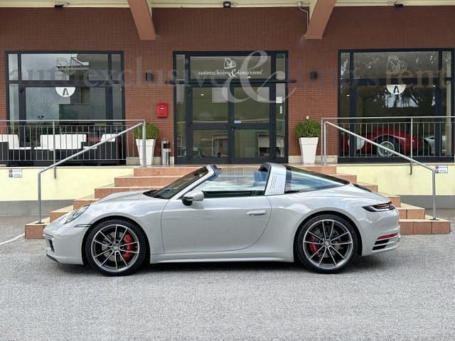 Usata Porsche 911 Targa 4S 450 CV (330 kW) 2023 Cabrio