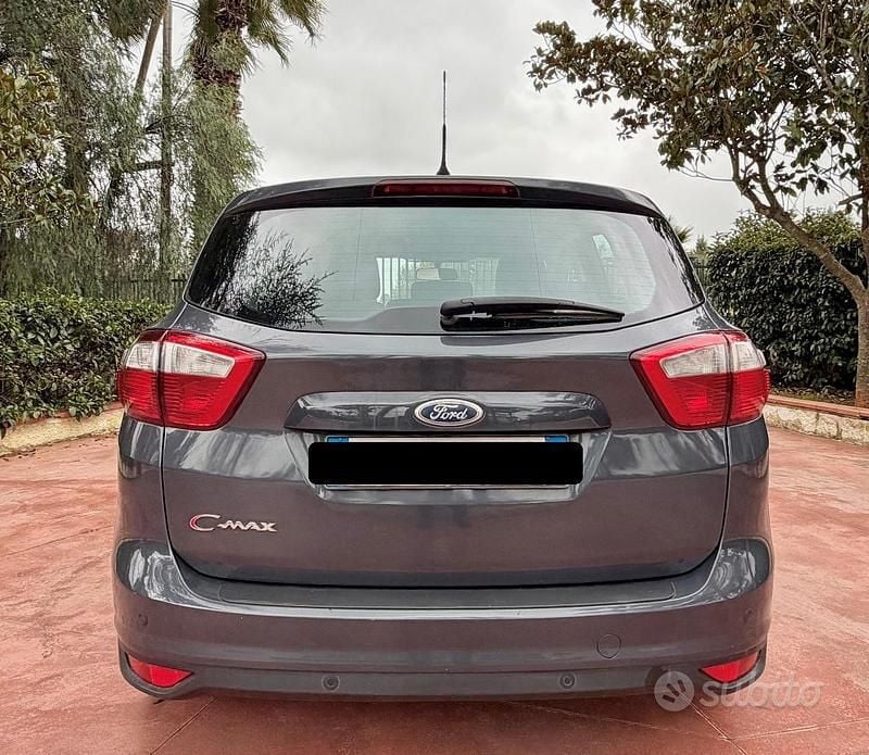Usata Ford C-MAX Titanium 116 CV (85 kW) 2012 Grigio Monovolume