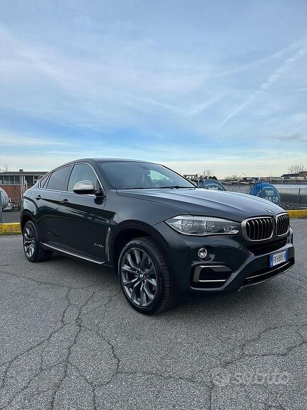Usata BMW X6 258 CV (189 kW) 2017 Blu SUV