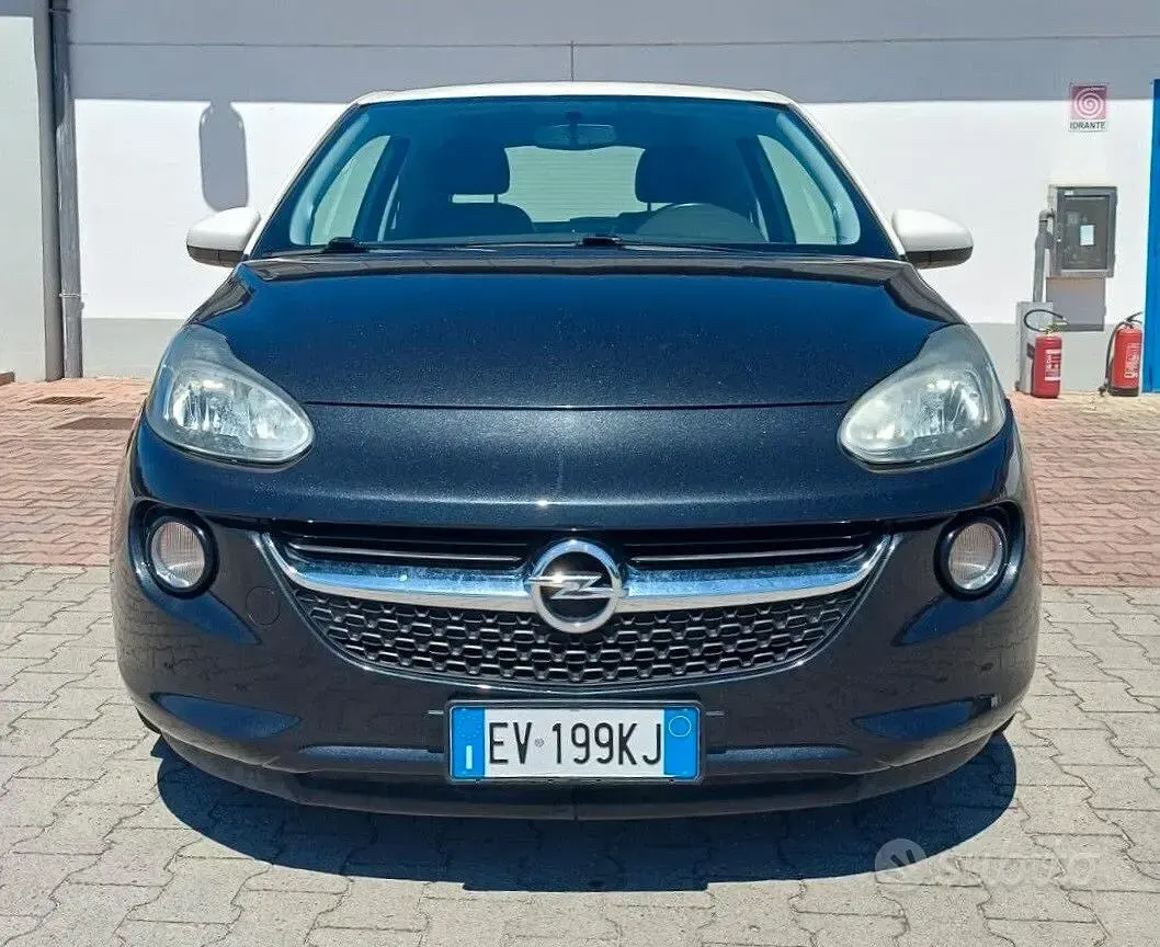 Usata Opel Adam 87 CV (63 kW) 2014 Nero Utilitaria