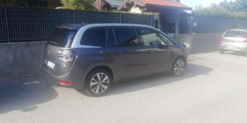 Usata 2019 Citroën C4 SpaceTourer Live Monovolume | 14.500 € (Buon prezzo) - Immagine 1/4