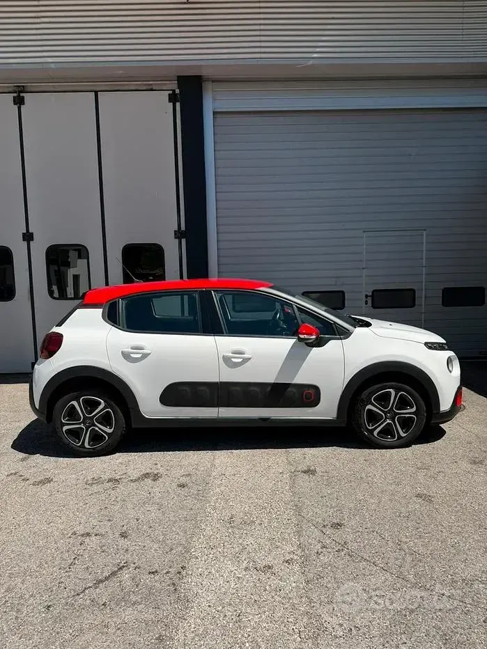 Usata Citroën C3 Shine 102 CV (75 kW) 2018 Bianco Utilitaria