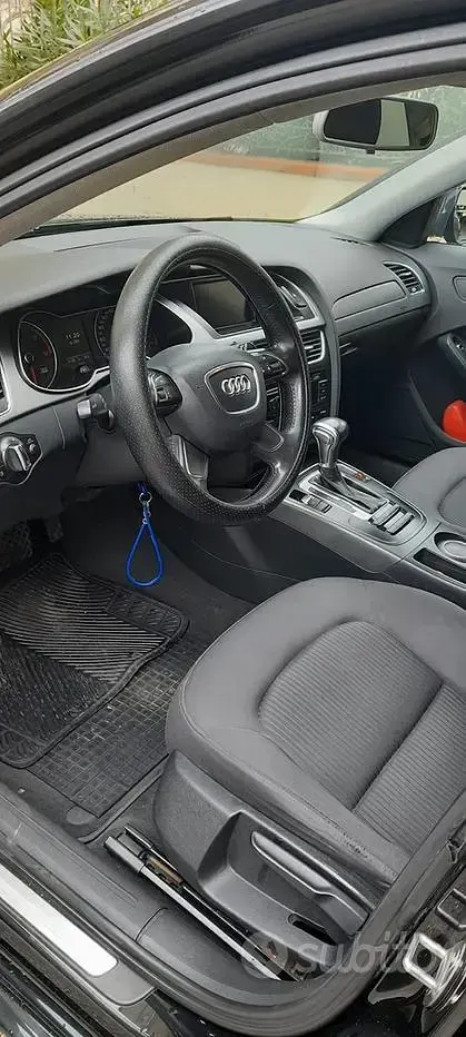 Usata Audi A4 143 CV (105 kW) 2012 Nero Station wagon