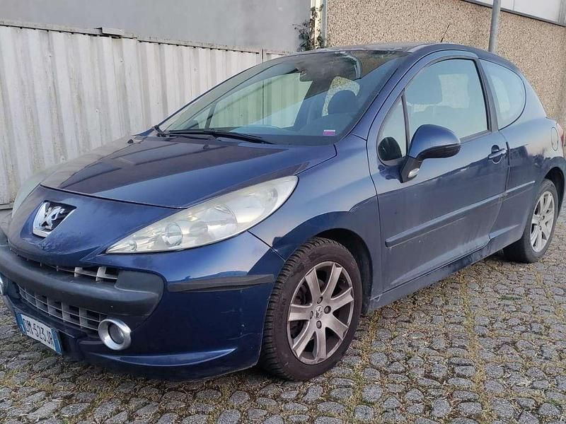 Usata Peugeot 207 90 CV (66 kW) 2008 Blu/azzurro Berlina