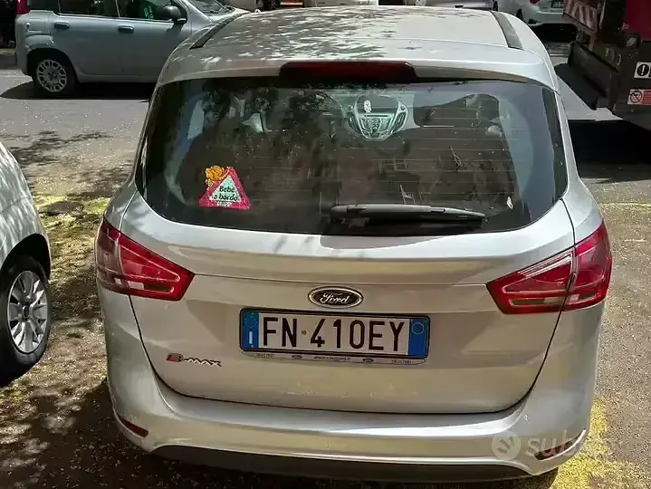 Usata Ford B-MAX 75 CV (55 kW) 2018 Grigio Monovolume
