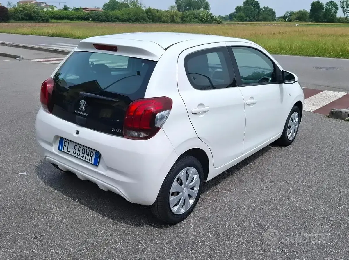 Usata Peugeot 108 Active 69 CV (50 kW) 2018 Bianco Berlina