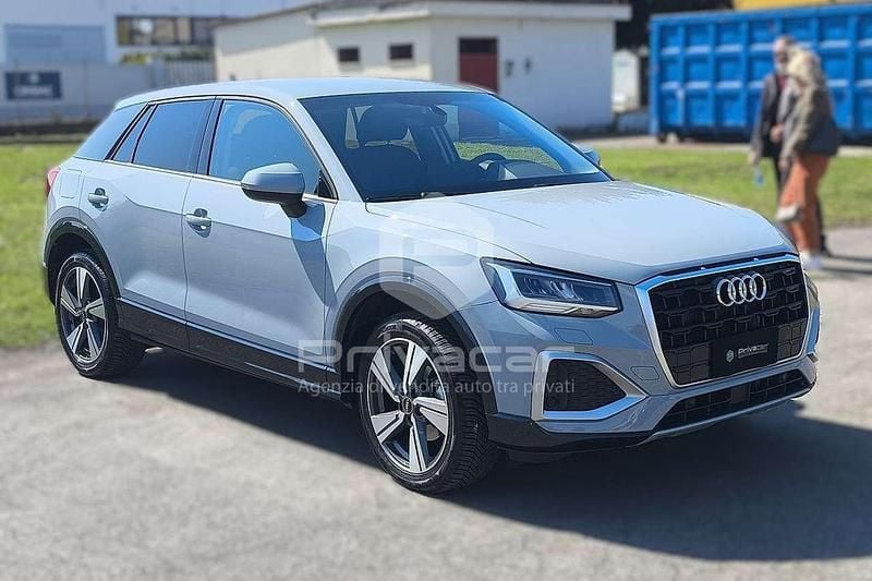 Usata Audi Q2 Admired 116 CV (85 kW) 2022 Grigio SUV
