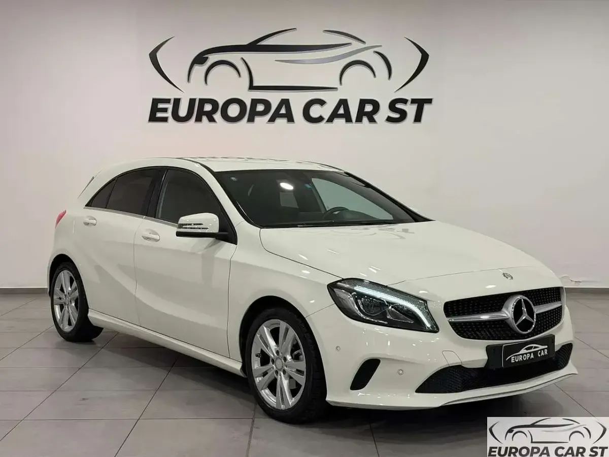Usata Mercedes A180 109 CV (80 kW) 2016 Bianco Utilitaria