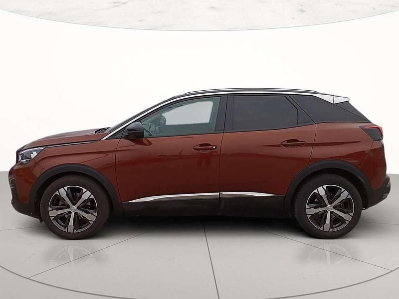Usata Peugeot 3008 Crossway 131 CV (96 kW) 2018 Marrone SUV