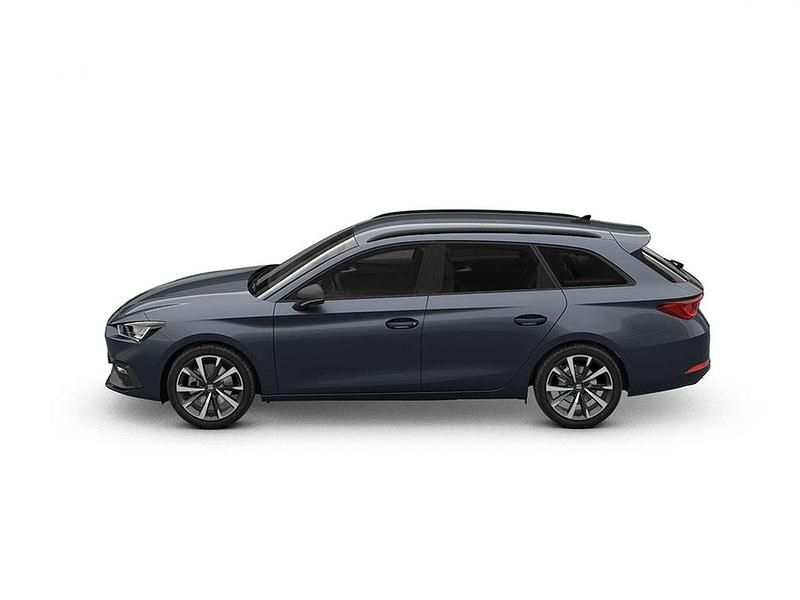 Neu Seat Leon FR 116 PS (85 kW) 2025 Blau Kombi