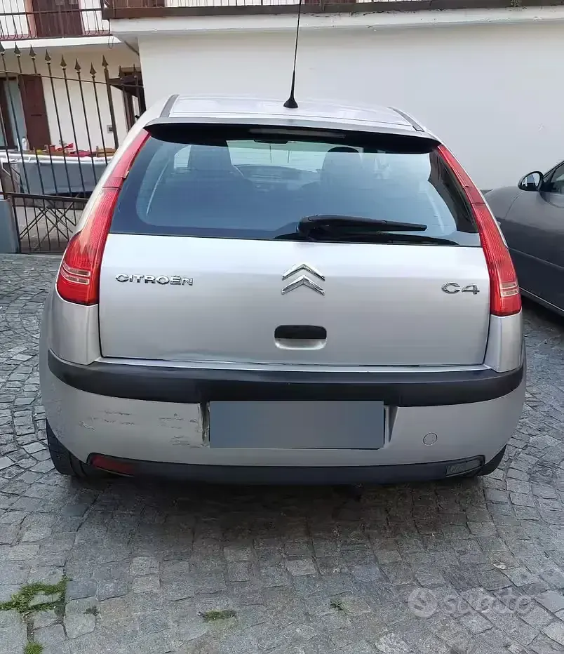 Usata Citroën C4 90 CV (66 kW) 2006 Berlina