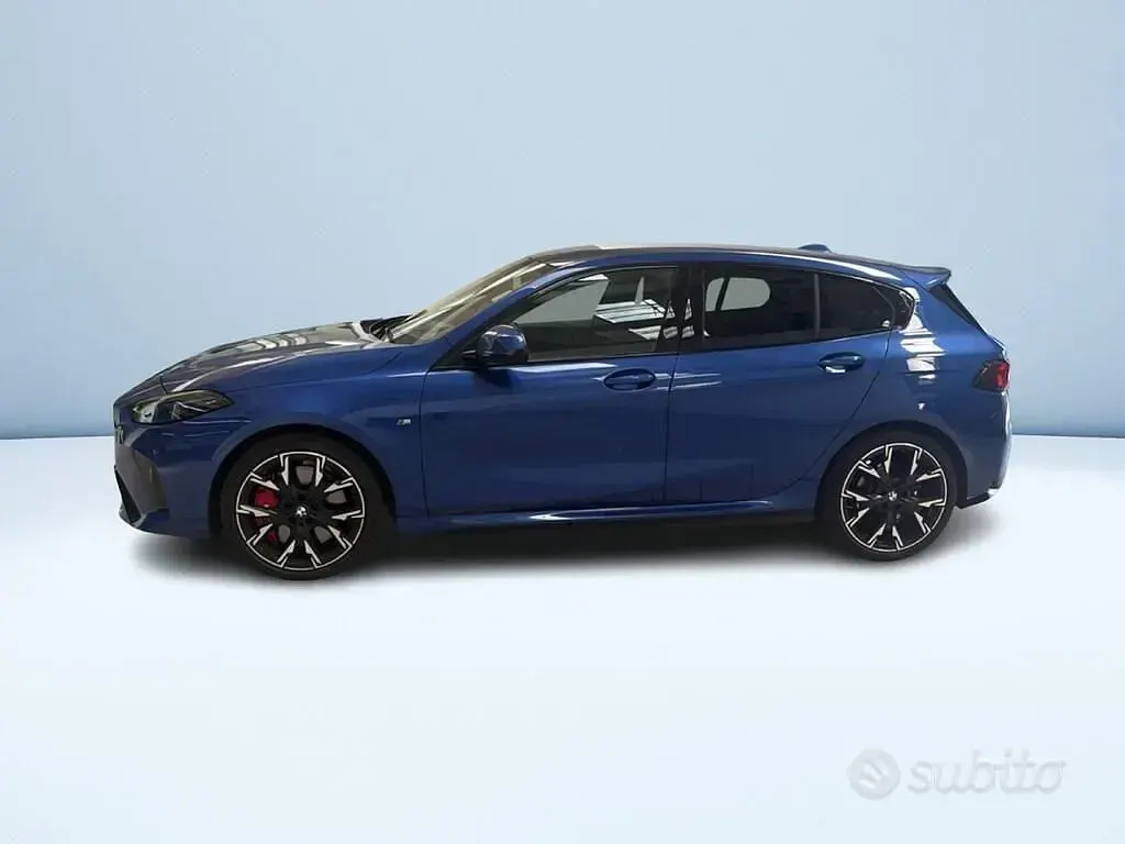 Usata BMW 118 M Sport 150 CV (110 kW) 2025 Bluazzurro Utilitaria