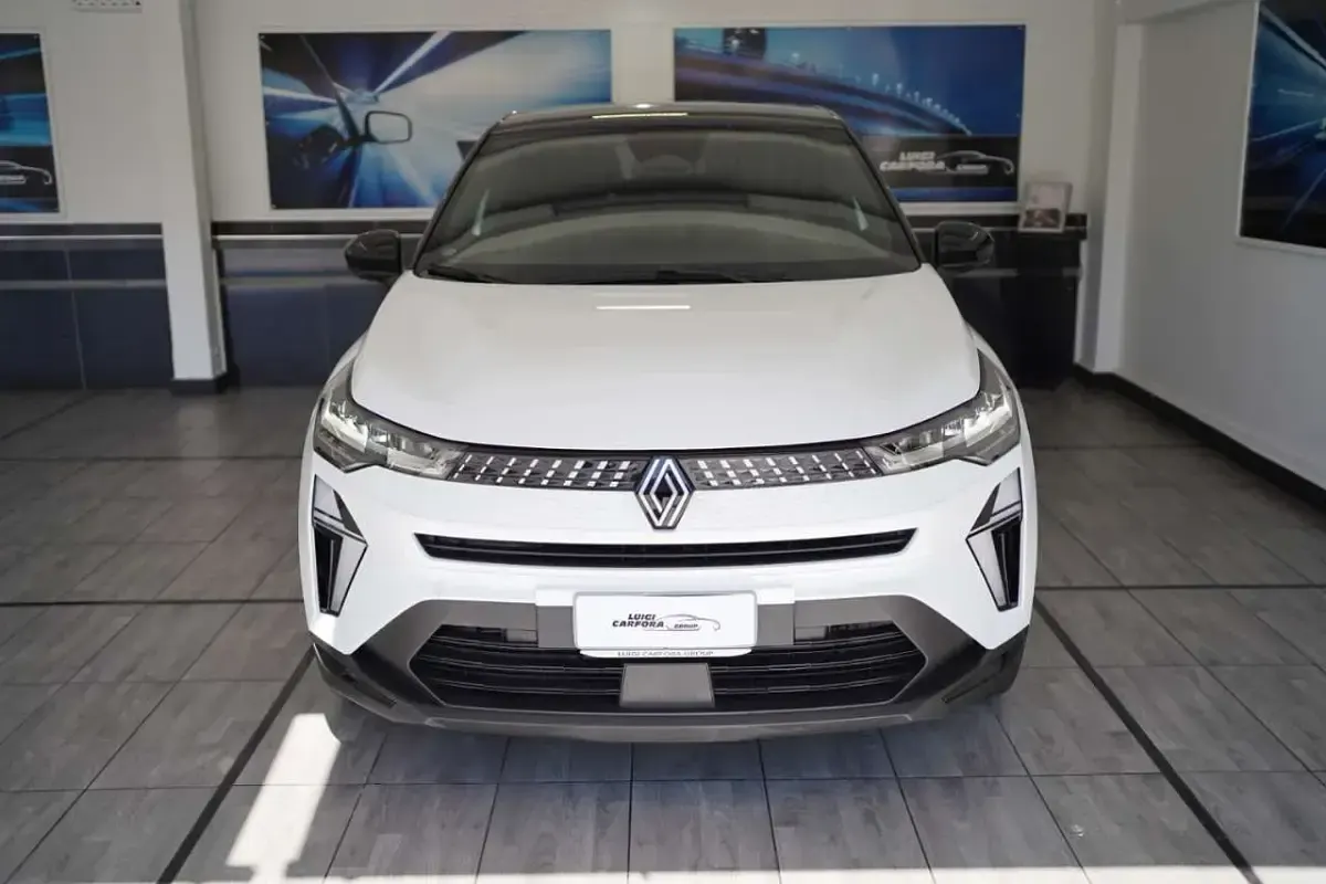 Nuova Renault Captur Techno 122 CV (89 kW) 2026 Bianco pèerla + tetto nero SUV