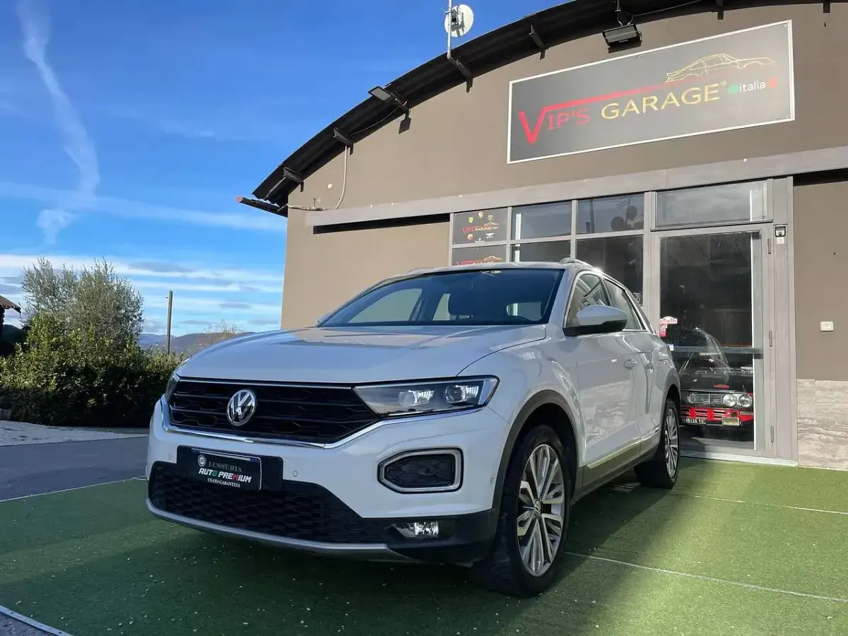 Usado VW T-Roc Advance 116 CV (85 kW) 2019 Blanco SUV