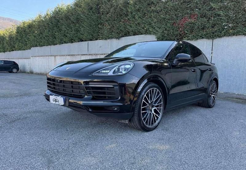 Usata Porsche Cayenne Coupe 340 CV (250 kW) 2019 Nero Coupé