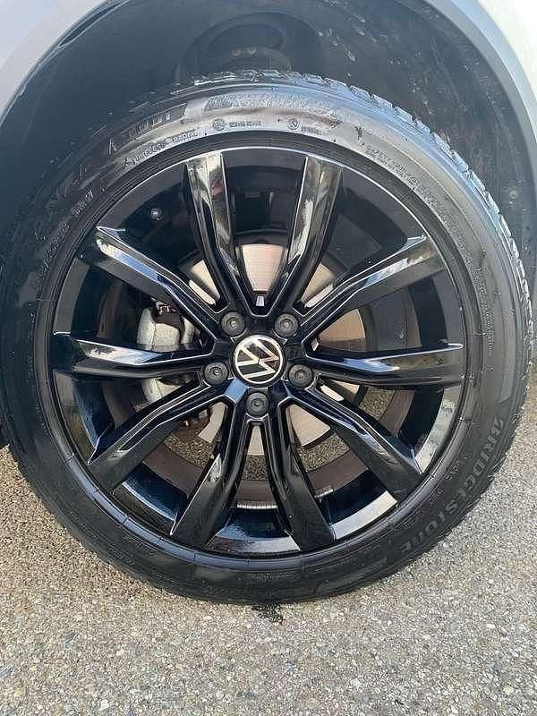 Usata VW T-Roc R-line 150 CV (110 kW) 2023 SUV