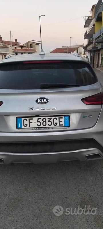 Usata Kia XCeed 120 CV (88 kW) 2021 Grigio SUV
