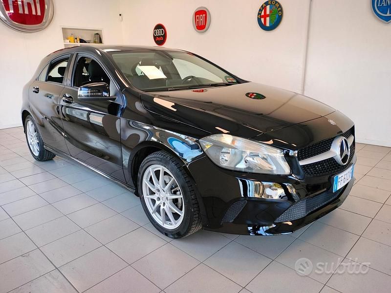 Usata Mercedes A180 Executive 90 CV (66 kW) 2017 Nero Berlina