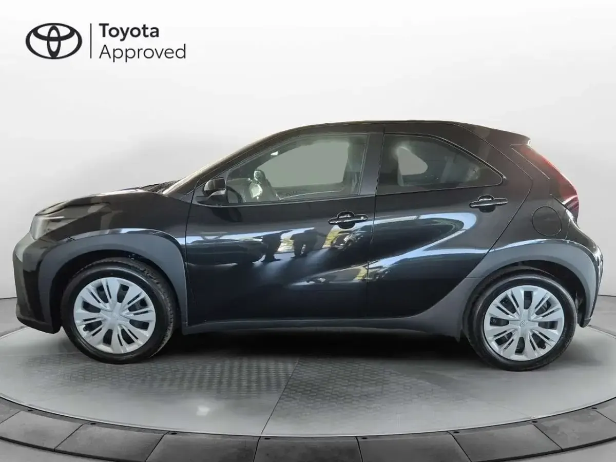 Nuova Toyota Aygo X 116 CV (85 kW) 2026 Nero SUV