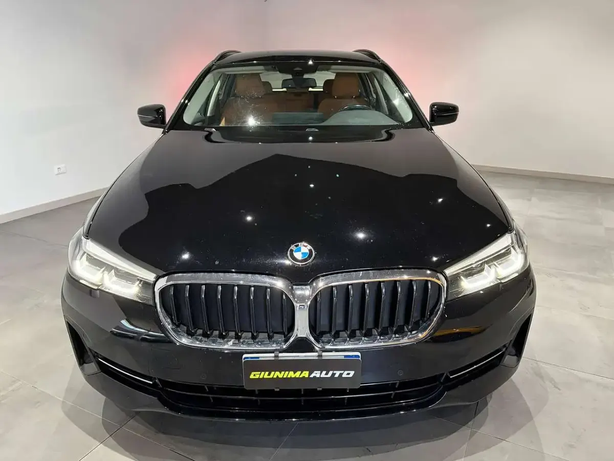 Usata BMW 520 190 CV (139 kW) 2022 Nero Berlina