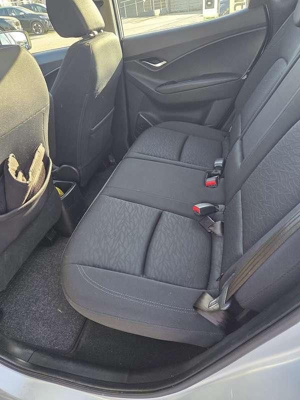 Usata Hyundai ix20 Comfort 90 CV (66 kW) 2011 Argento Utilitaria