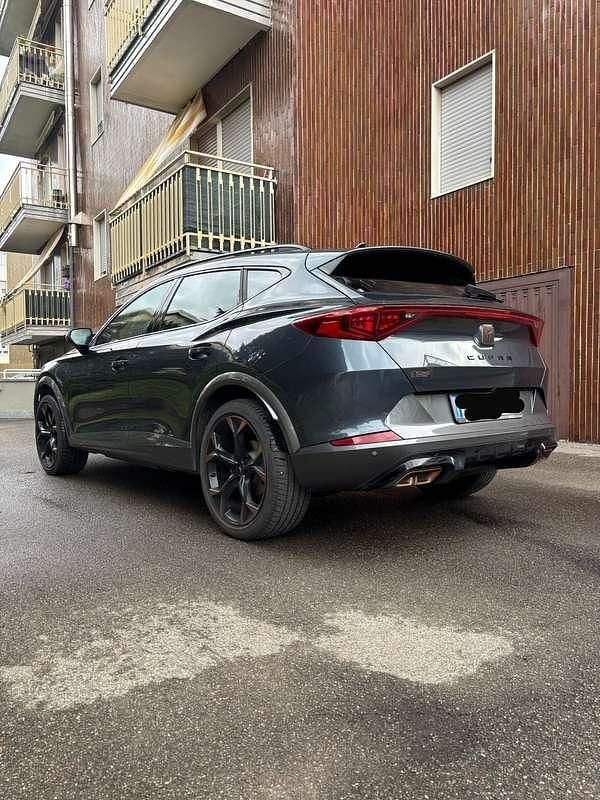 Usata Cupra Formentor 150 CV (110 kW) 2024 Grigio SUV