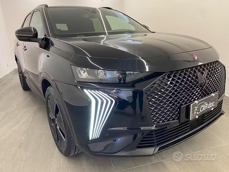 Usata DS Automobiles DS7 Crossback Performance 131 CV (96 kW) 2023 Nero SUV