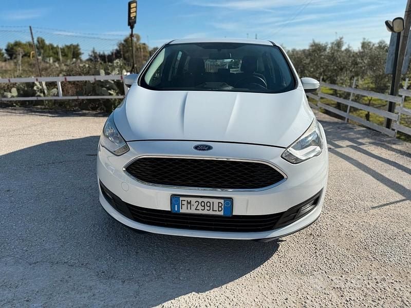 Usata Ford C-MAX Business Edition 105 CV (77 kW) 2017 Bianco Monovolume