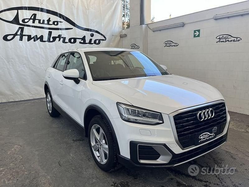 Usata Audi Q2 Design 116 CV (85 kW) 2020 Bianco SUV