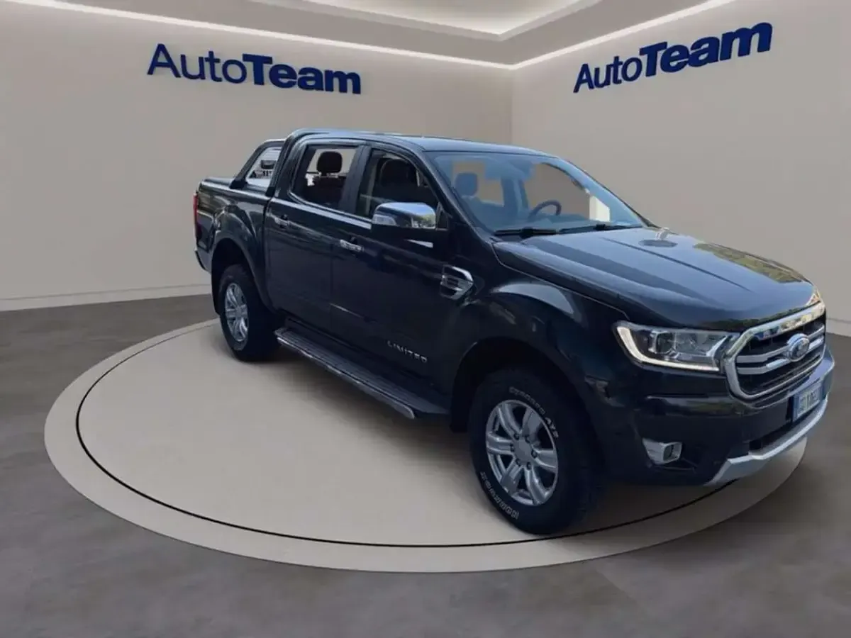 Usata Ford Ranger Limited 170 CV (125 kW) 2021 Agate black Pick-up