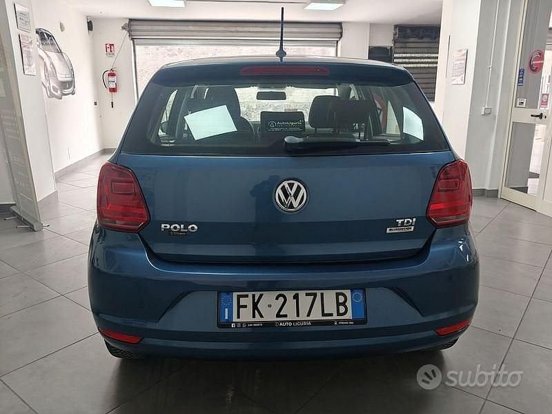 Usata VW Polo Comfortline 75 CV (55 kW) 2016 Blu Berlina