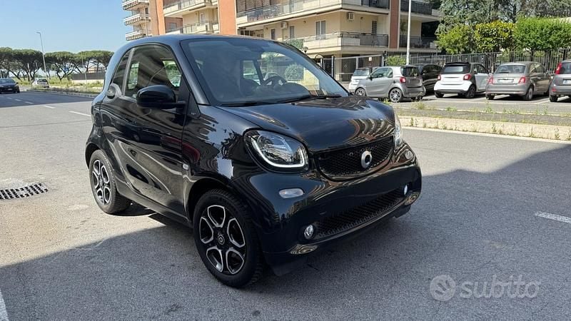 Usata Smart ForTwo Coupé Prime 90 CV (66 kW) 2019 Nero Coupé
