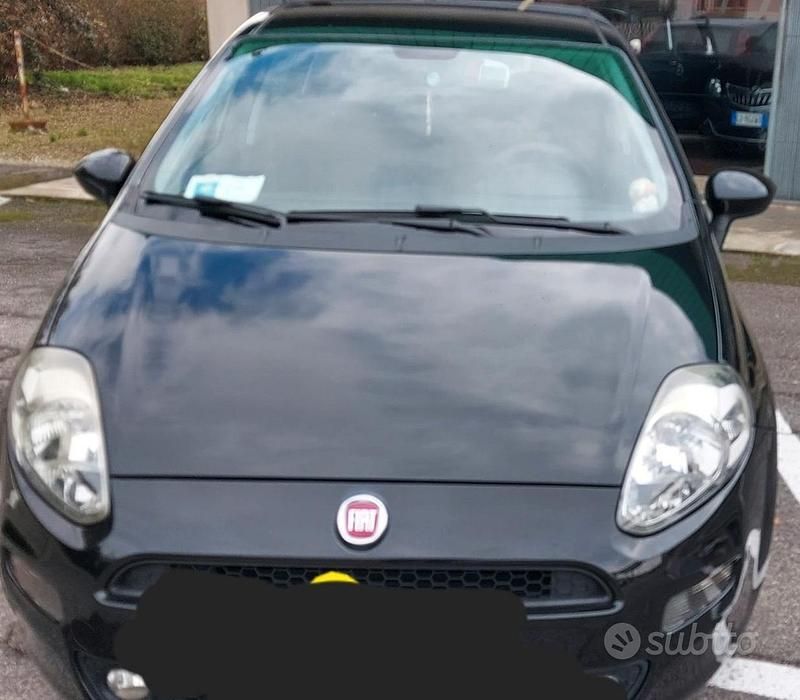 Usata Fiat Grande Punto Street 2015 Nero Utilitaria