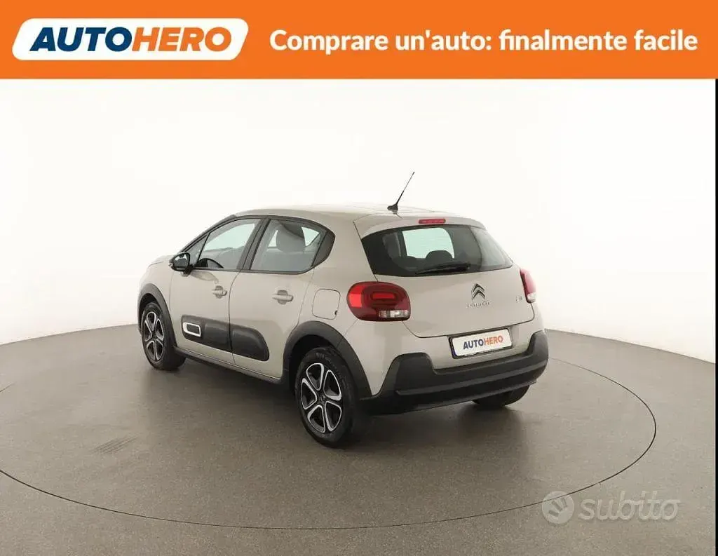 Usata Citroën C3 PureTech 83 CV (61 kW) 2024 Grigio Berlina
