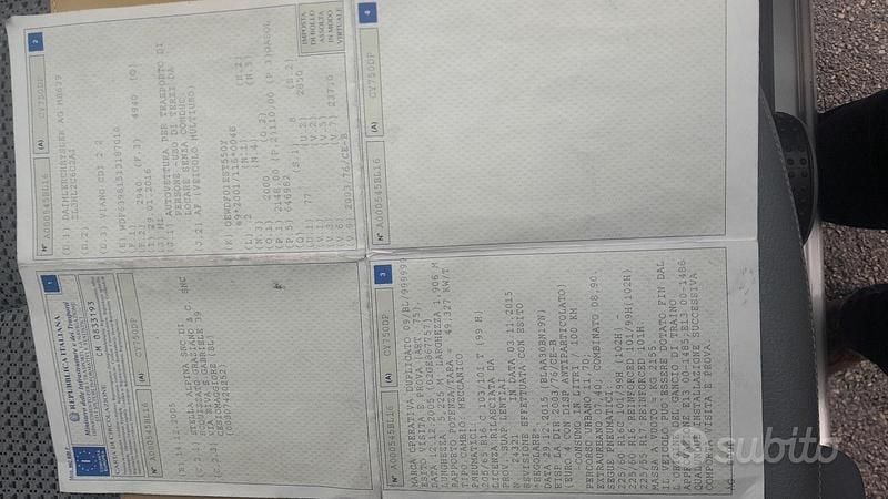 Grigio Usata 2005 Mercedes Viano Monovolume | 5500 € - Immagine 1/4