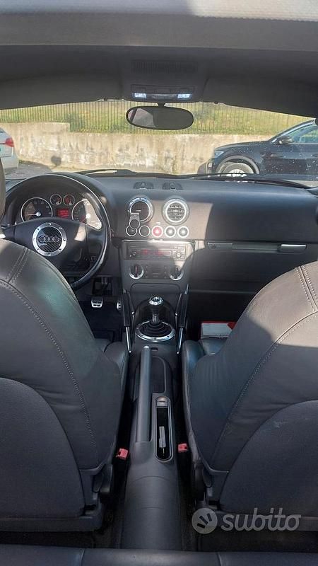 Usata Audi TT 179 CV (131 kW) 2002 Coupé