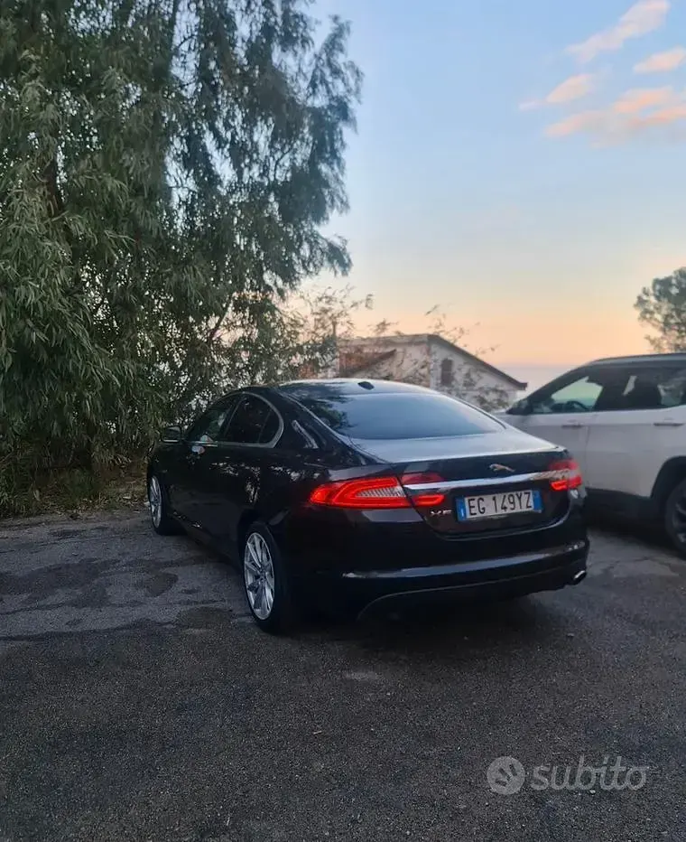 Usata Jaguar XF 190 CV (139 kW) 2011 Berlina
