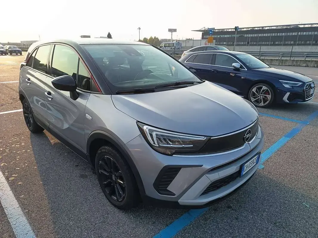 Usata Opel Crossland GS Line 83 CV (61 kW) 2021 Grigio SUV